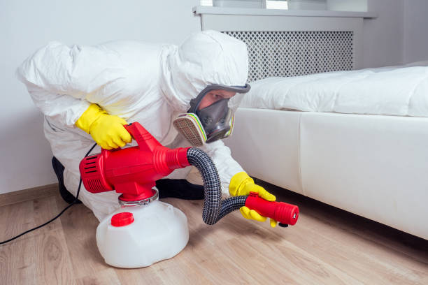 Best Exterminator Services  in Chilton, WI